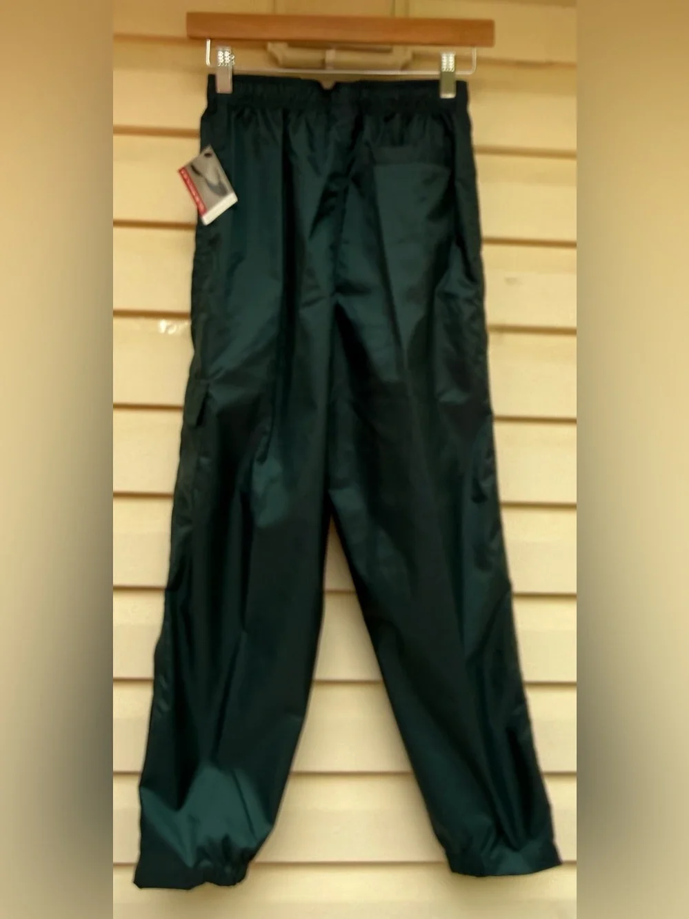 NWT ProSpirit Boys Large 10-12 Forest Green Nylon Track Wind Pants White Stripe